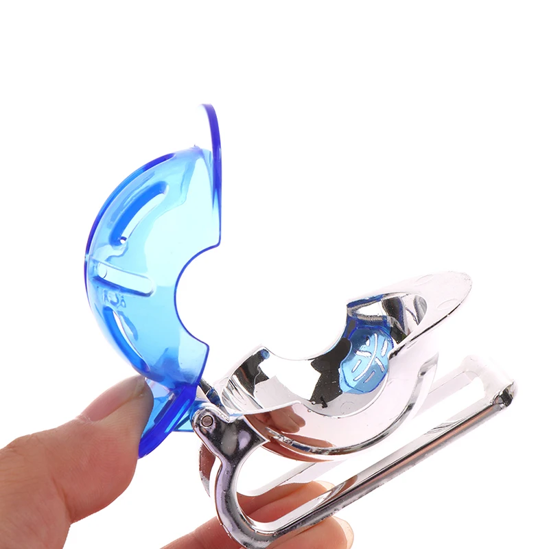 Description Picture 6 of itemMarks Template Drawing Alignment Marks Sign Tools For GolfersGolf Ball Line Marker with Pen Drawing Marking Alignment Tool