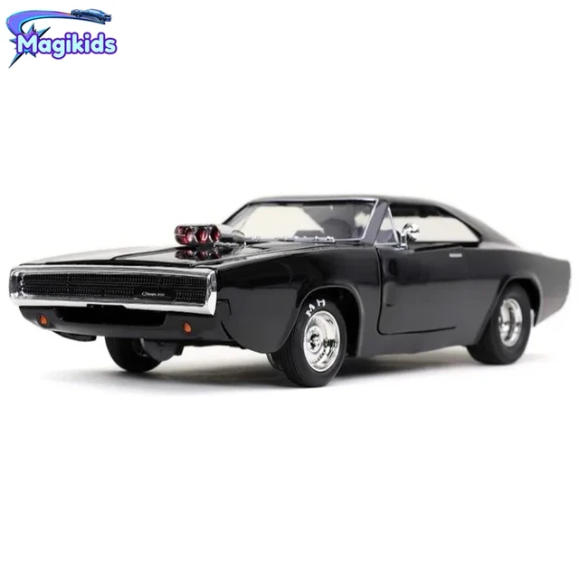 Fast & Furious 1:32 Dom's Dodge Charger & 1968 Dodge Charger Widebody  Die-cast Car Twin Pack, Toys for Kids and Adults