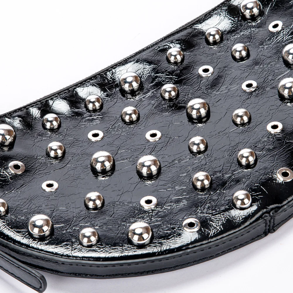 Designer Studded Shoulder  Rivet Crescent Bag 2025 New Women's Metal Underarm High-end Retro Rivet Polka Dot Shoulder Bag