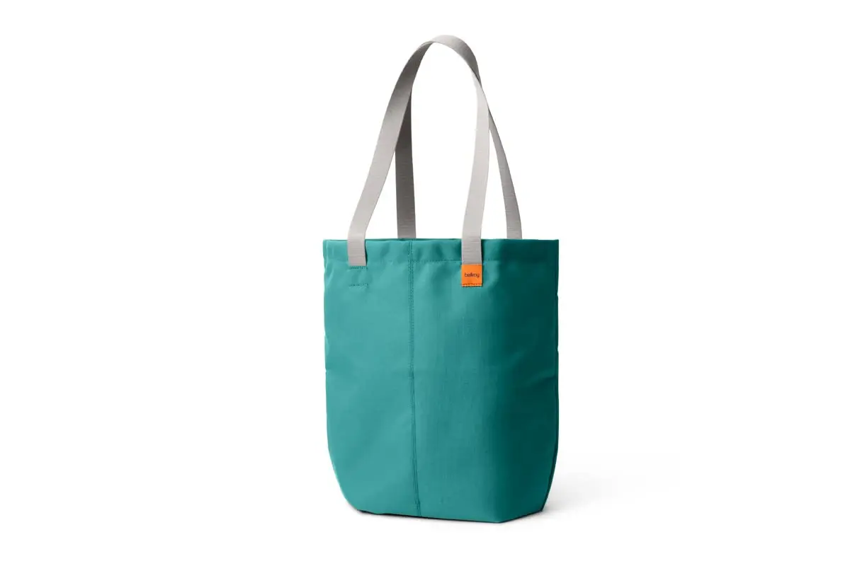 

Stylish and Functional Tote Bag: Your Everyday Essential