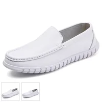 2025 Spring New White Men Casual Shoes Soft Leather Comfortable Doctor Nurse Work Flats Business Loafers Men Designer Shoes 1