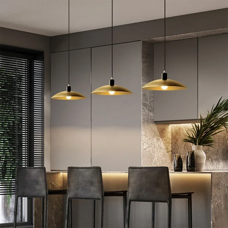 

NEW Atmospheric copper lamp simple beautiful single-headed small chandelier for dining room bedroom living room restaurant