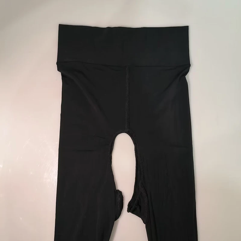 Black 01