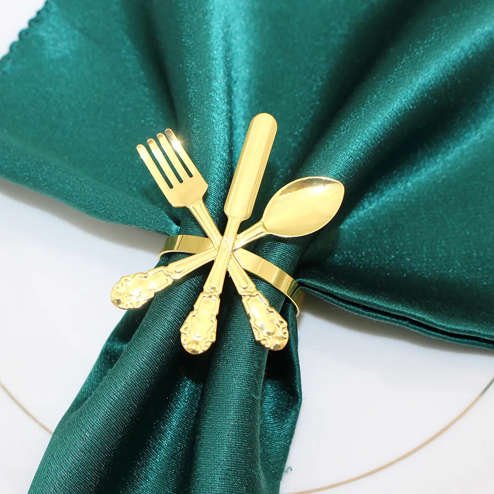 Christmas napkin holder Napkin ring 6Pcs Gold Fashion simple Metal serviette buckles for Xmas wedding party table decoration