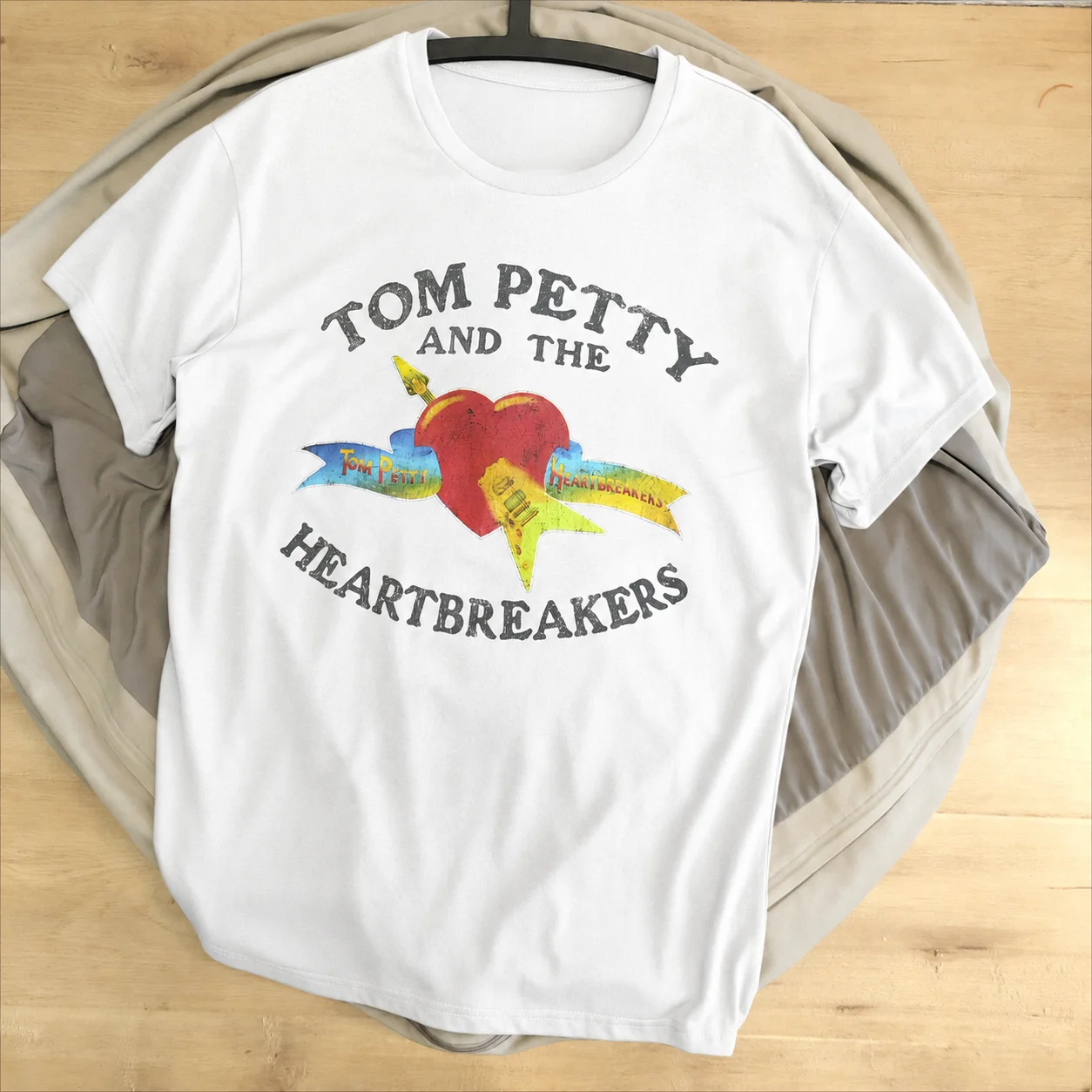 Tom Petty and The Heartbreakers Herz-Gitarren-Grafik Baumwoll-T-Shirt Brustdruck Dunkelblau Unisex Rundhals Kurzarm Herren-T-Shirt