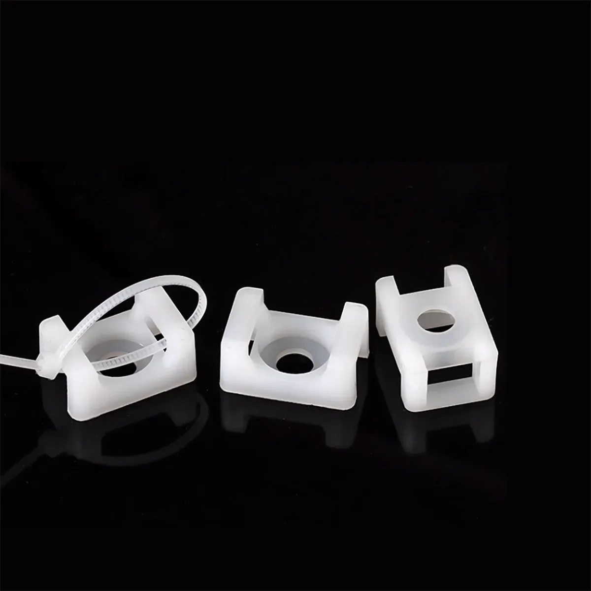 Saddle Shaped Wire Tie Fixed Seat Cable Organizer Screw Hole Type Cable Bundle Clamp HC Series