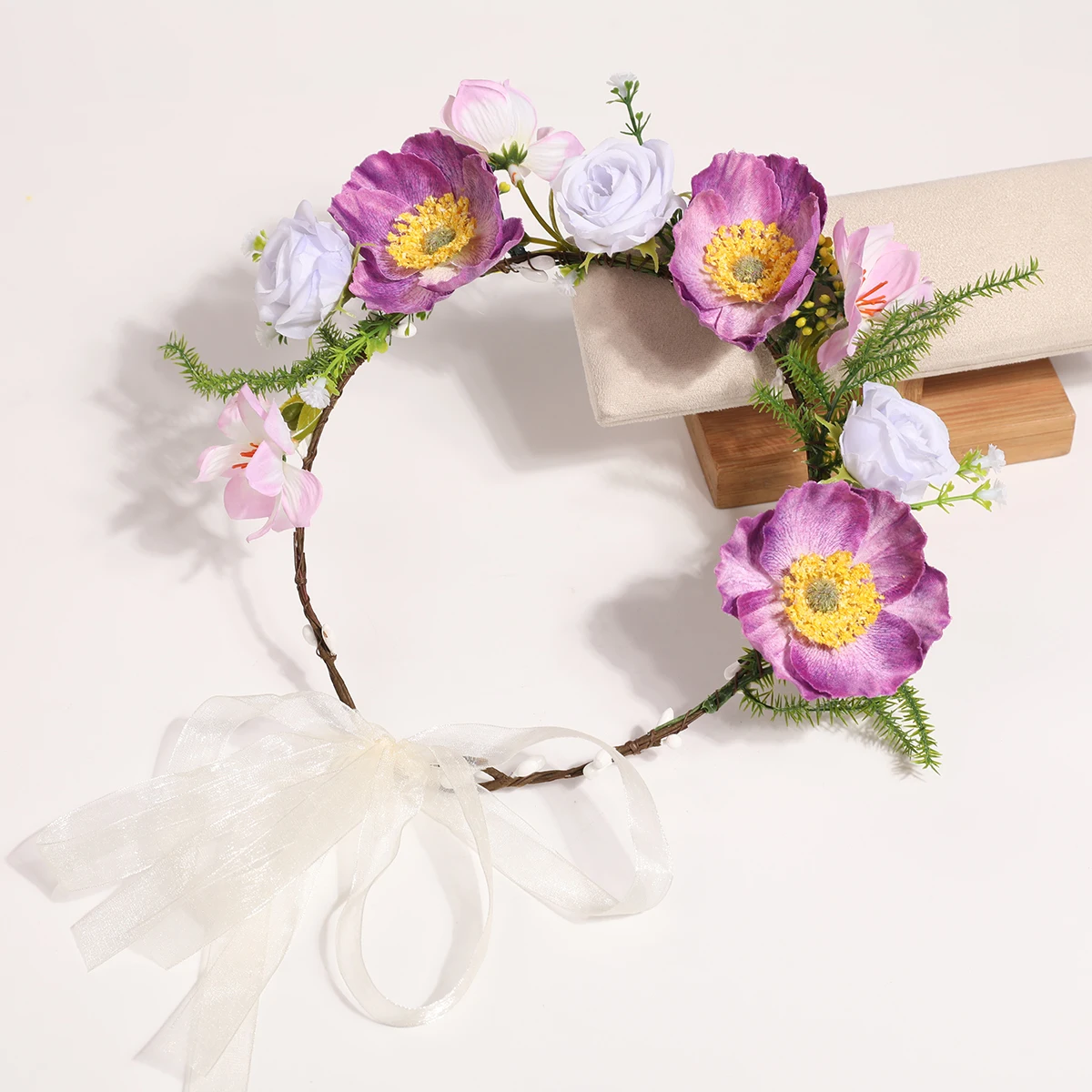 Lila-Getönter Romantischer Mohnblumen-Kopfschmuck, Hellviolettes Rosen-Forst-Stil Haarband, Hochzeits-Fotoshooting Feenblumen-Kranz – Detail 15
