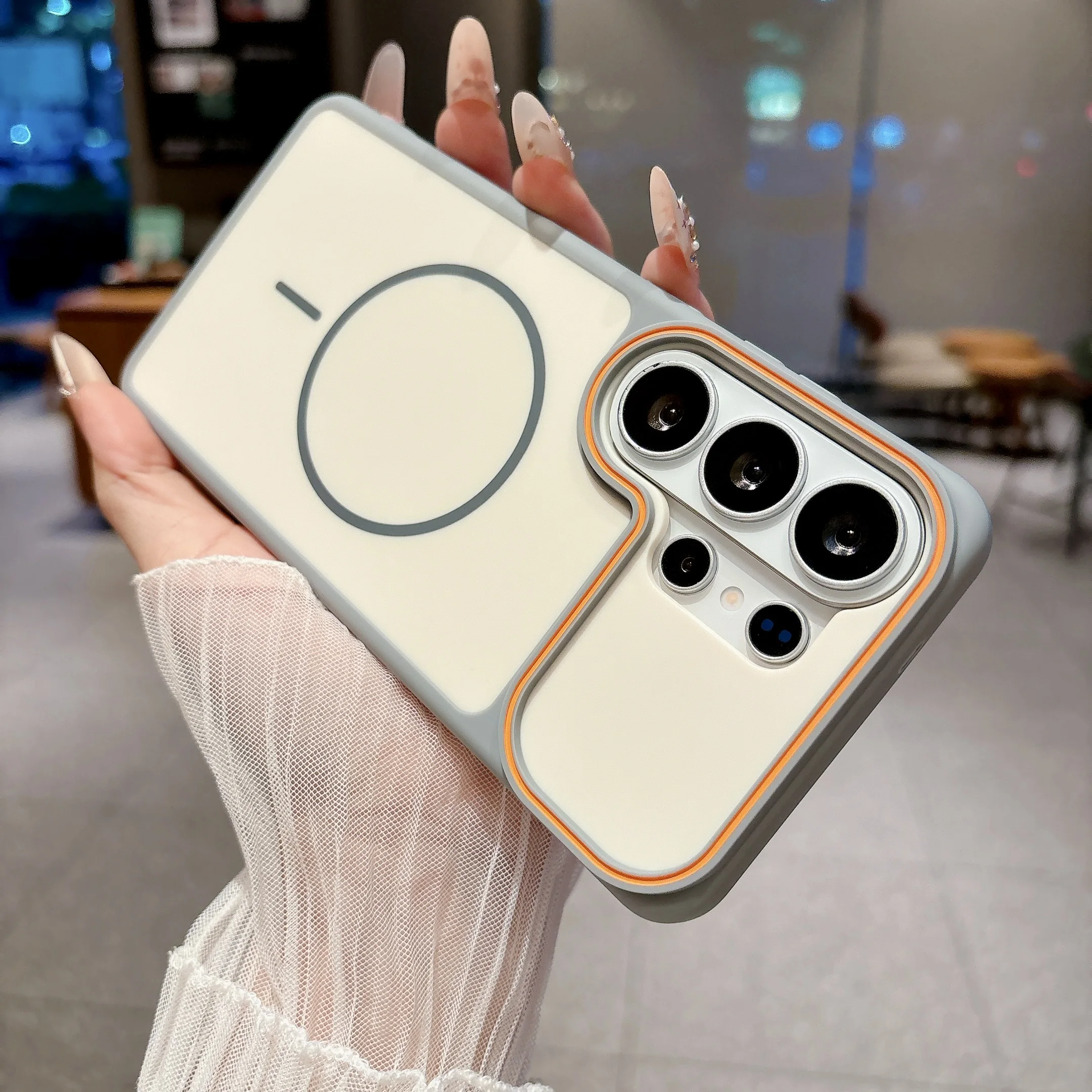 Luxury Contrast Color Frosted Magnetic Phone Case with Shockproof Design for Magsafe Compatibility