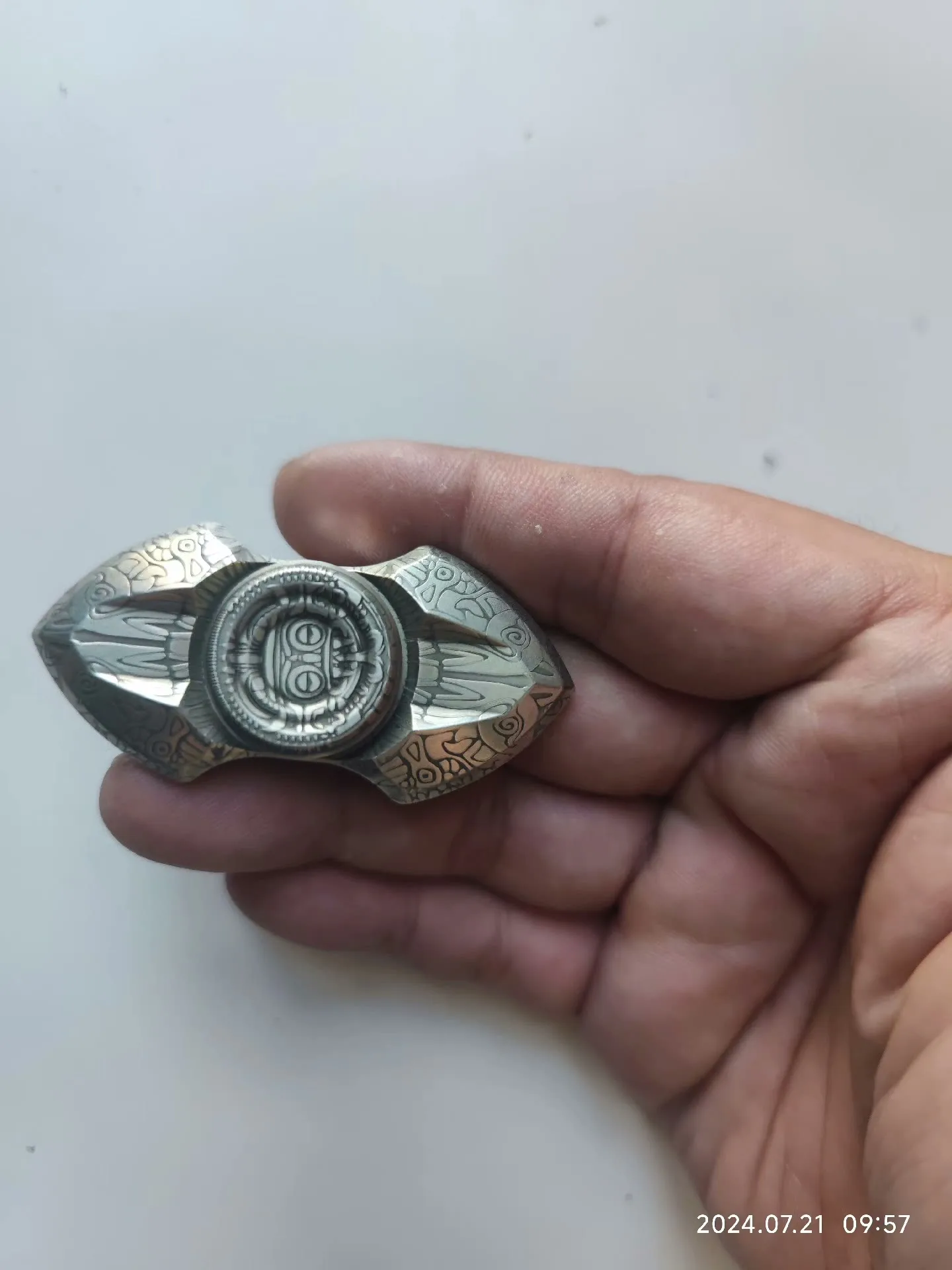 

Белый медный резьба Апачи кончик пальца гироскоп оригинальный замок + PEI Shock Wave