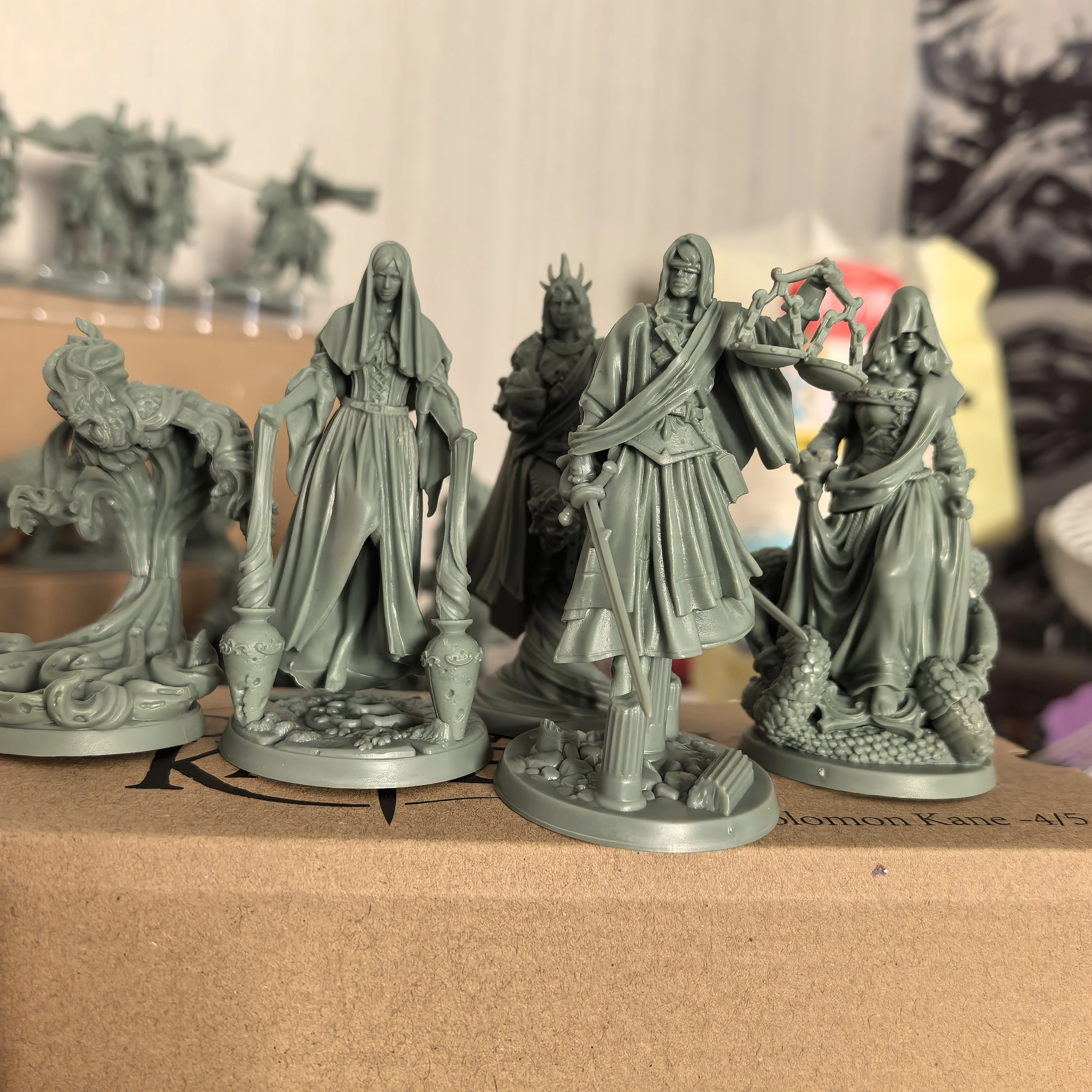 Zombicide Deluxe Horror Miniatures Set: Warriors, Heroes, and Monsters