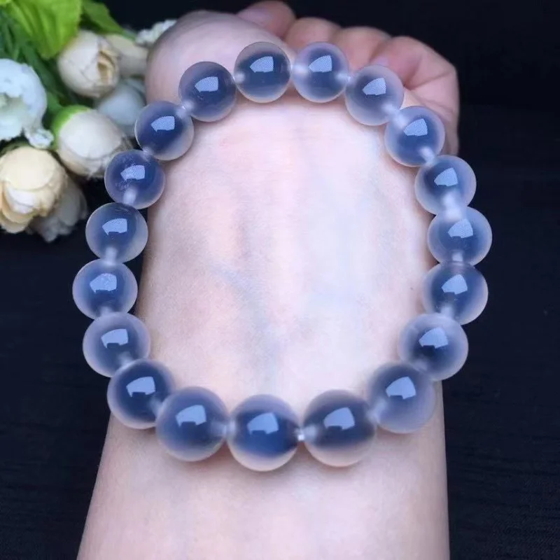 

Natural Black and White Candy Heart Agate Bracelet Popular round Beads Holiday Gift