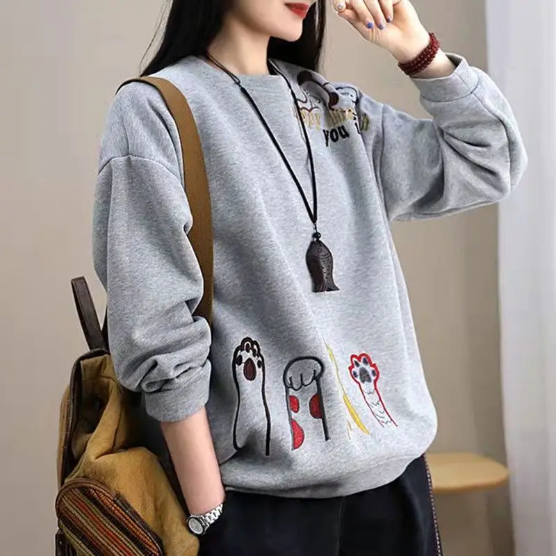 Fashion Loose Cartoon Embroidery Sweatshirts Autumn Winter Casual All-match Round Neck Long Sleeve Pullovers Women's Clothing