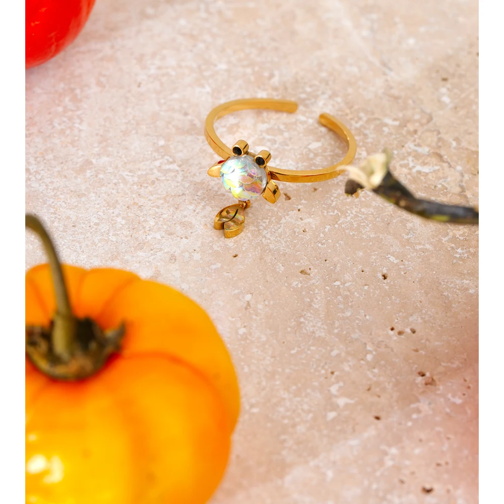 Yhpup Stainless Steel Resin Goldfish Ring