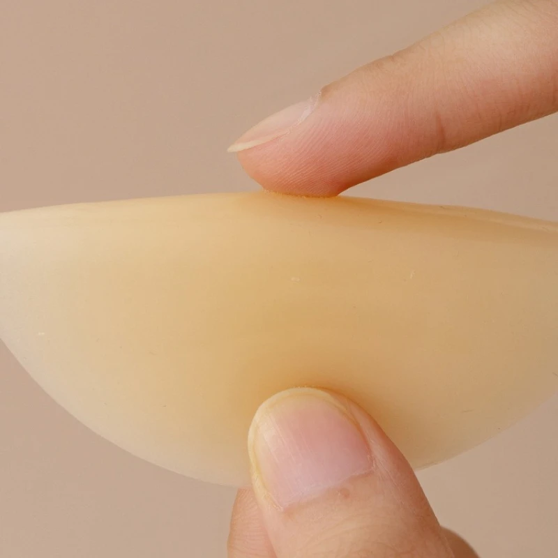1 Pair Reusable Breast Petals Nipple Cover Thin Invisible Silicone Breast Pasties Women Sticky Invisible Stick-on Bra Boob Tape 4
