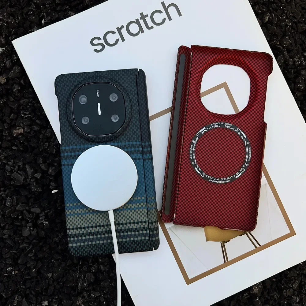 Premium Carbon Fiber Kevra Phone Case with MagSafe and Wireless Charging Capability