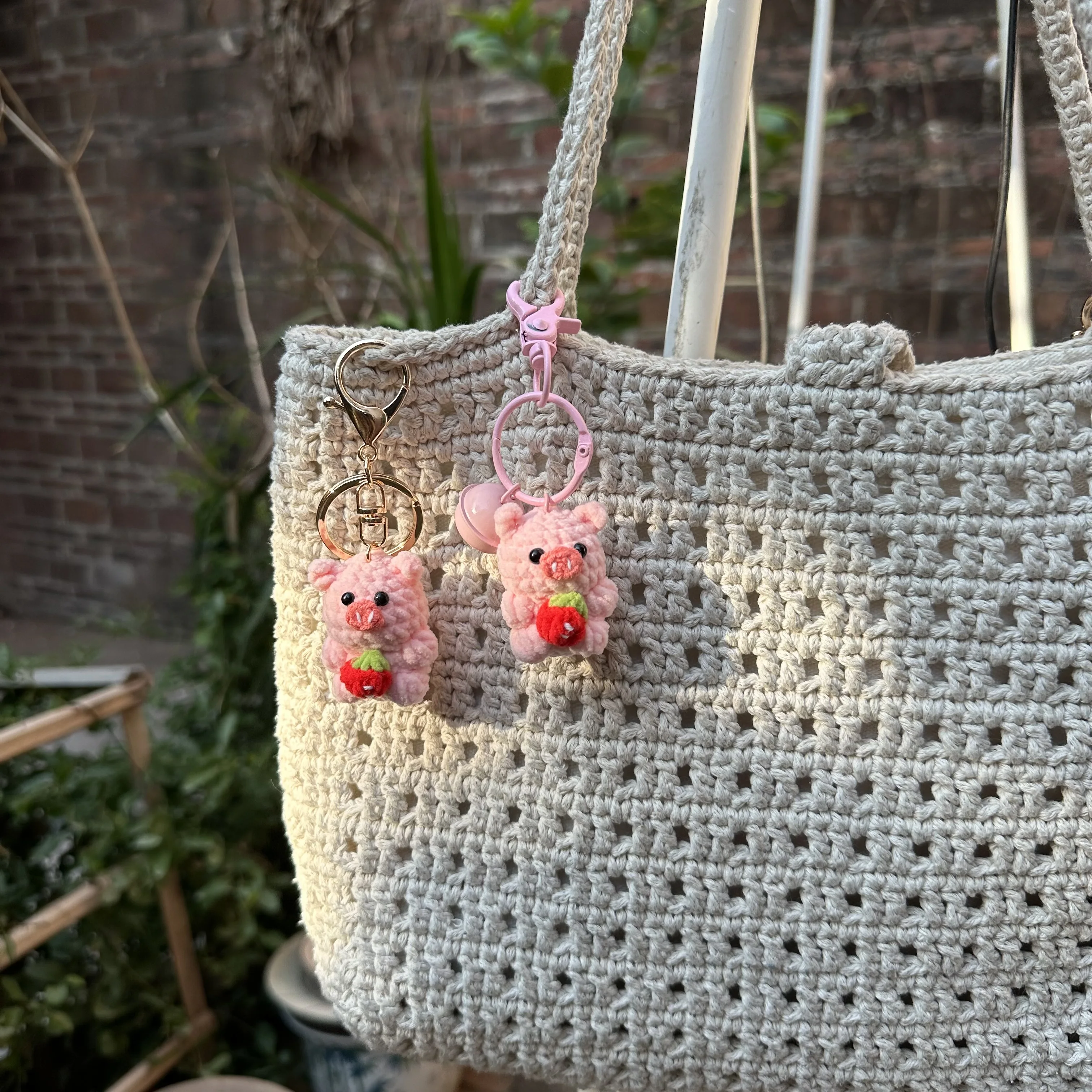 Strawberry Pig Crochet Keychain – 4cm Handmade Charm
