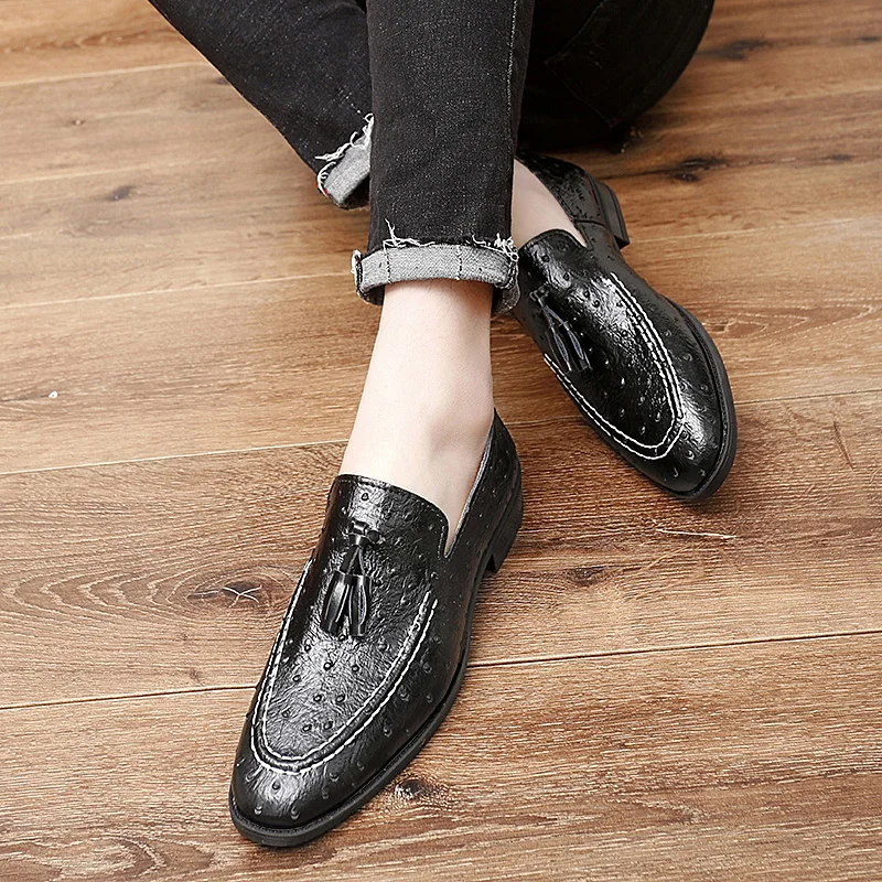 Brand White Tassel Men's Leather Shoes Casual Moccasin Homme Men's Oxford Shoes Flat Men's Boat Shoes Business Men's Loafers