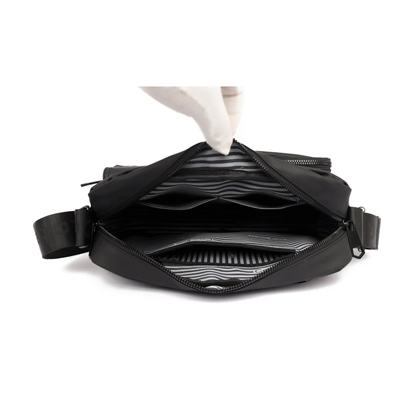 Basic style of men's shoulder bag, suitable for daily commuting - adjustable strap, Mailman bag - business leisure shoulder bag