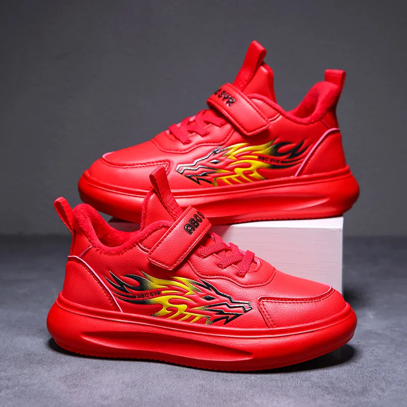 

Fashion Red Children's Sneakers Kid Running Shoes Winter Fur Warm Boys Sneakers Waterproof Leather Casual Sneakers For boy 2024