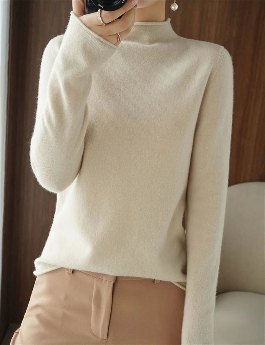 Apricot color