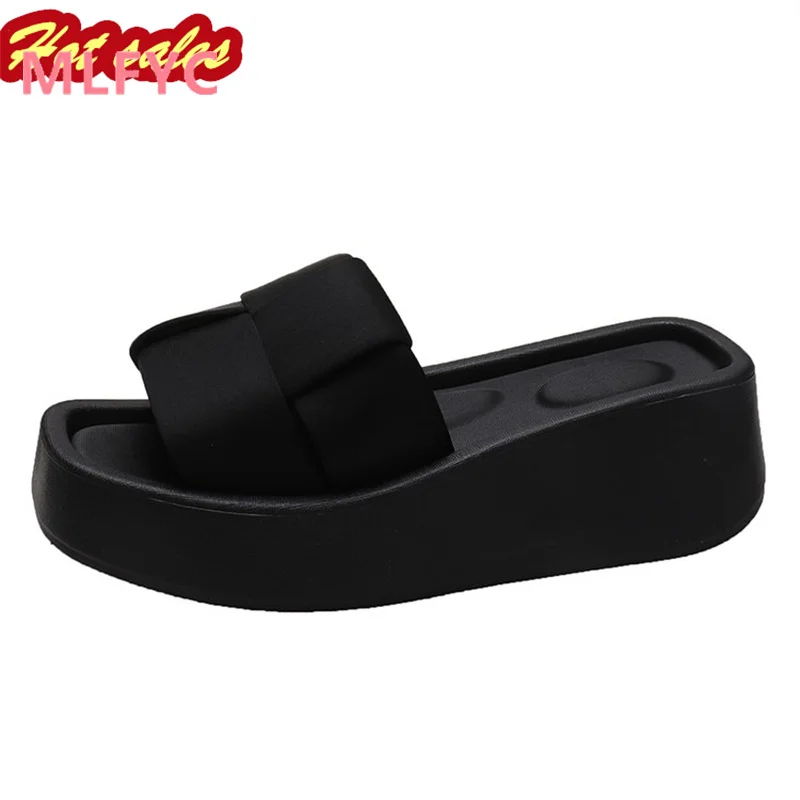 Slippers for women, fashionable for outdoor wear, new summer style thick bottomed one line slipper, color sandal for women