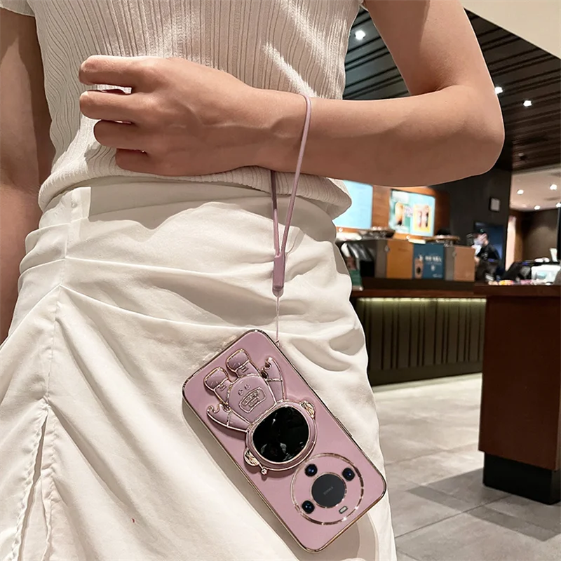 Luxury Electroplated Astronaut Phone Case with Cute Bumper Design