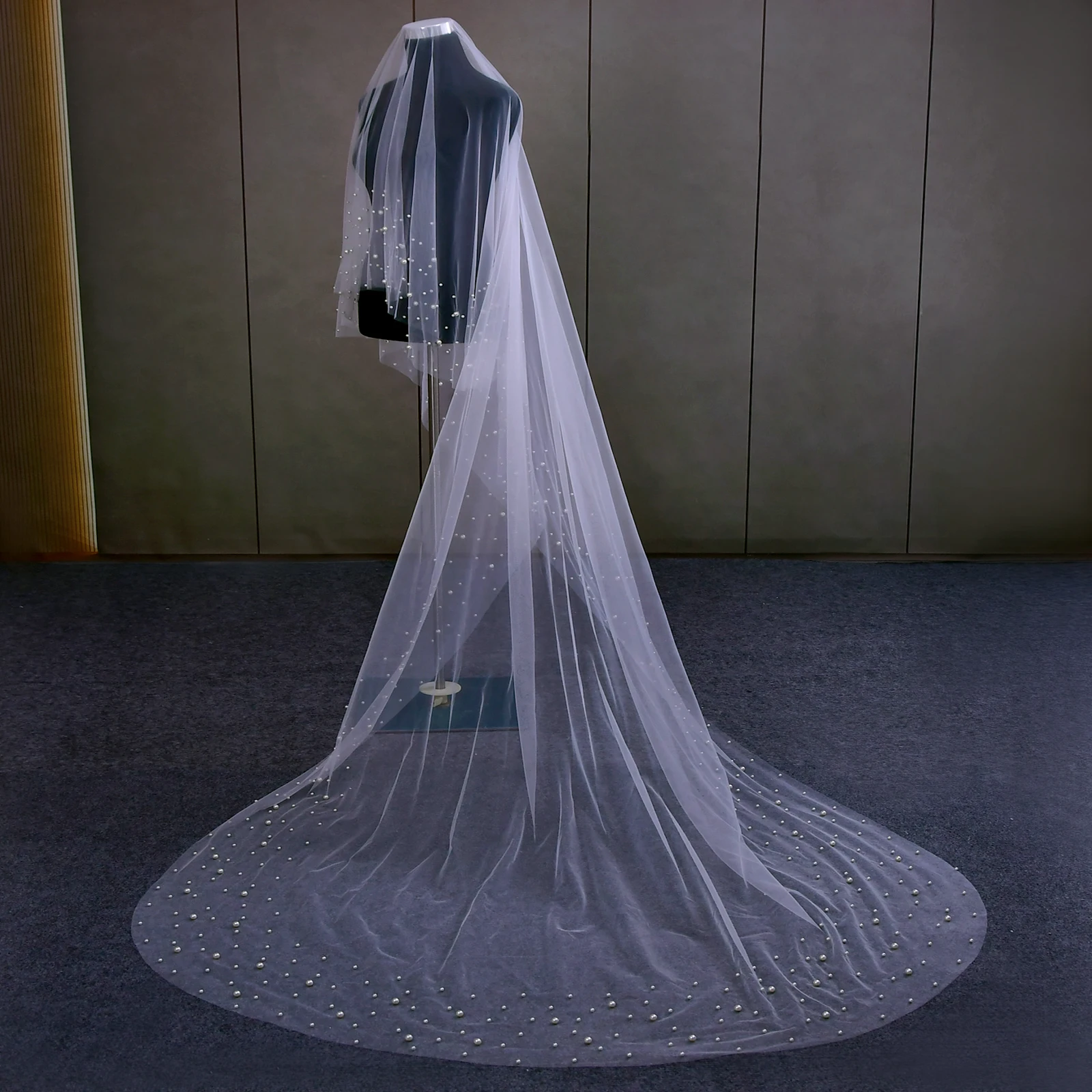 2 Tiers Wedding Veil Long Pearls Beaded Bridal Veil Blusher Cover Face Cathedral Soft Tulle Wedding Accessories