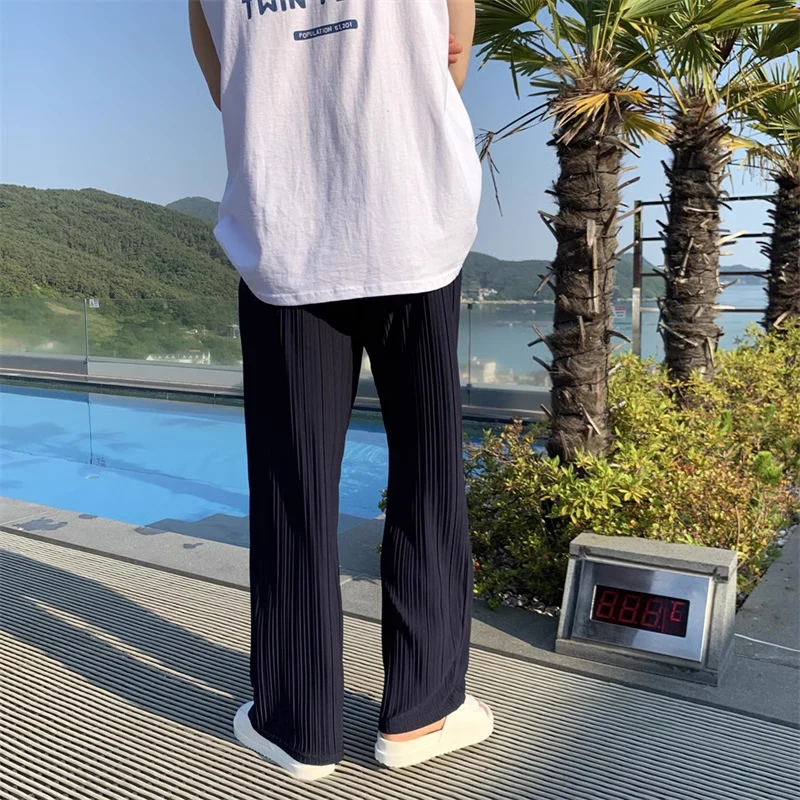 남성용 데일리 레저 플리츠 아이스 실크 바지, 통기성 루즈한 스트레이트 팬츠, 스트리트웨어, 세련된 단색 바지, 여름