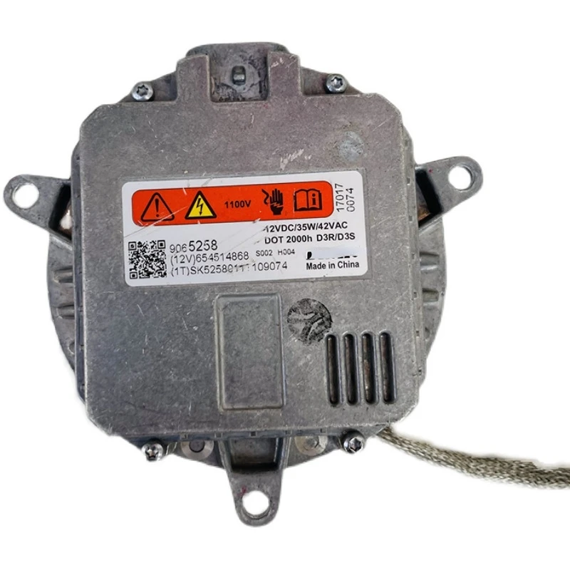 

1Pc for New Lacrosse Malibu Besturn B90 xenon headlamp stabilizer small series D3S high-pressure bag product