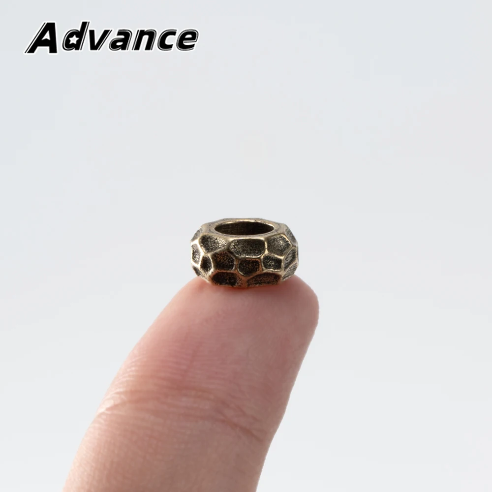 5pcs 망치 패턴 작은 구슬 황동 Paracord 로프 꼬리 펜던트 열쇠 고리 액세서리