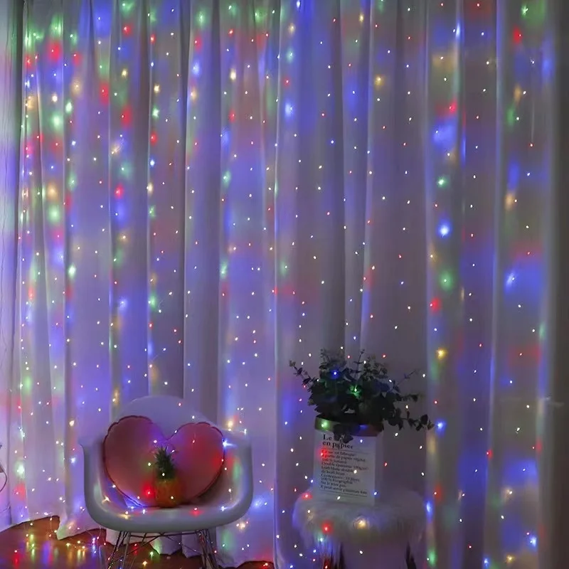thumbnail image 1 of Guirnalda de luces LED para cortina, decoración de festivales, 8 modos, control remoto por USB, luces de hadas para bodas, fiestas, luces navideñas, 1 of 5
