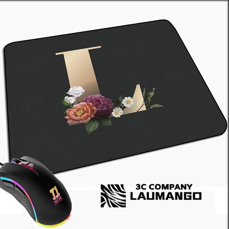 Alfombrilla de ratón pequeña para videojuegos, diseño de nombre inicial dorado, alfombrilla de ratón Kawaii para Gamer, Mini alfombra de Anime para ordenador, alfombrilla de goma, accesorios para Pc
