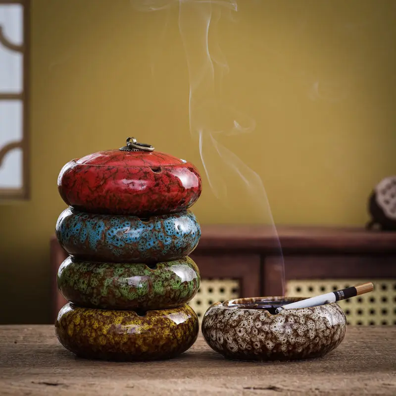 Ceramic Ashtray Creative Anti-fly Ash with Cover Smoke Tray Living Room Decoration