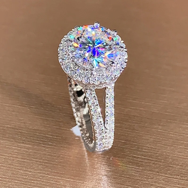 Luxurious Silver Color Metal Inlaid Boutique White Zircon Ring Suitable For Women\'s Daily Wear for Receptions