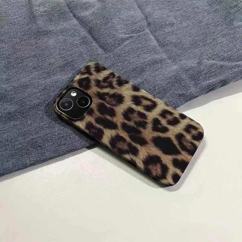 Leopard Print Plush Matte Phone Case - Stylish and Chic Back Cover