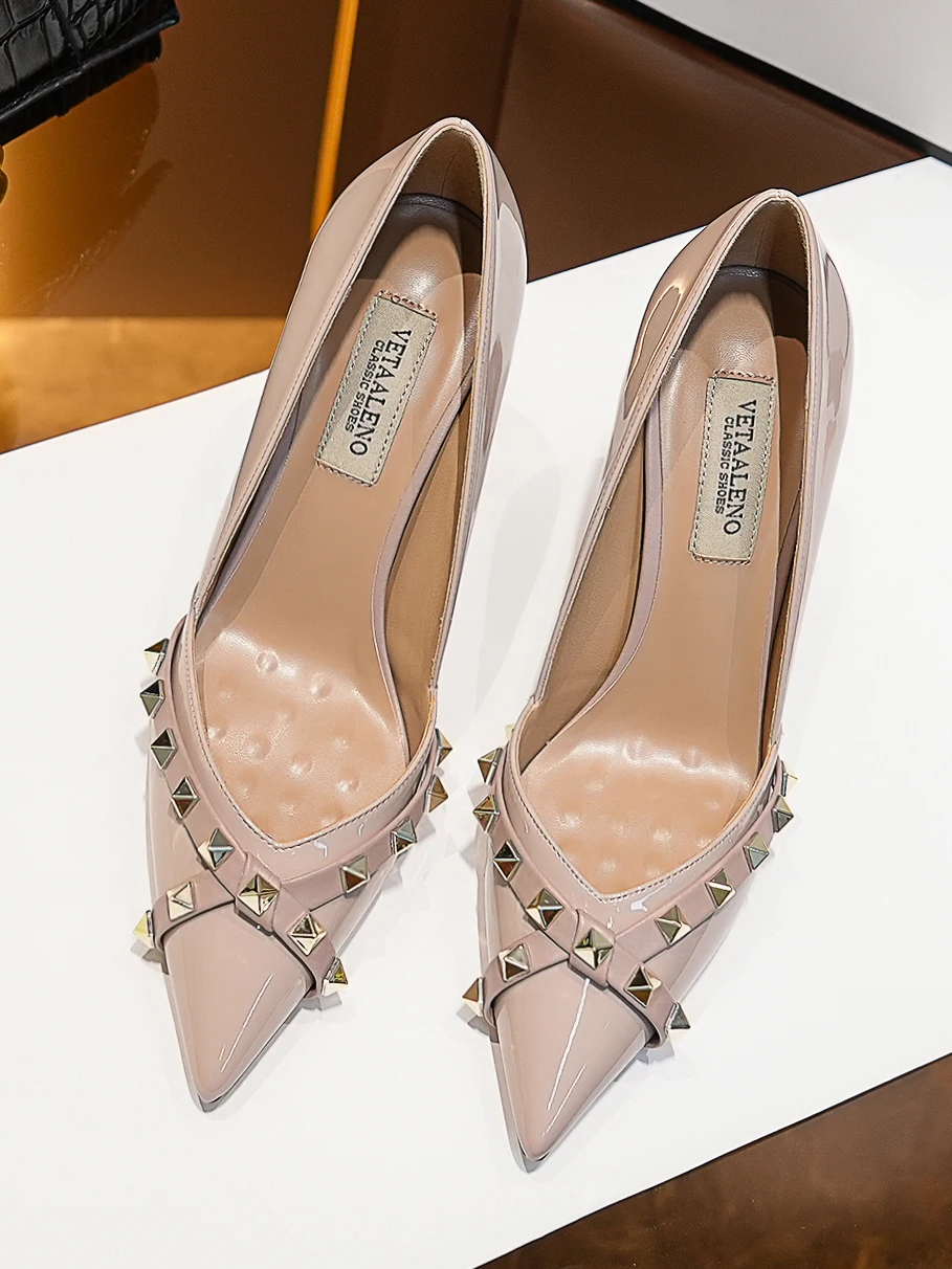 Scarpe con tacco