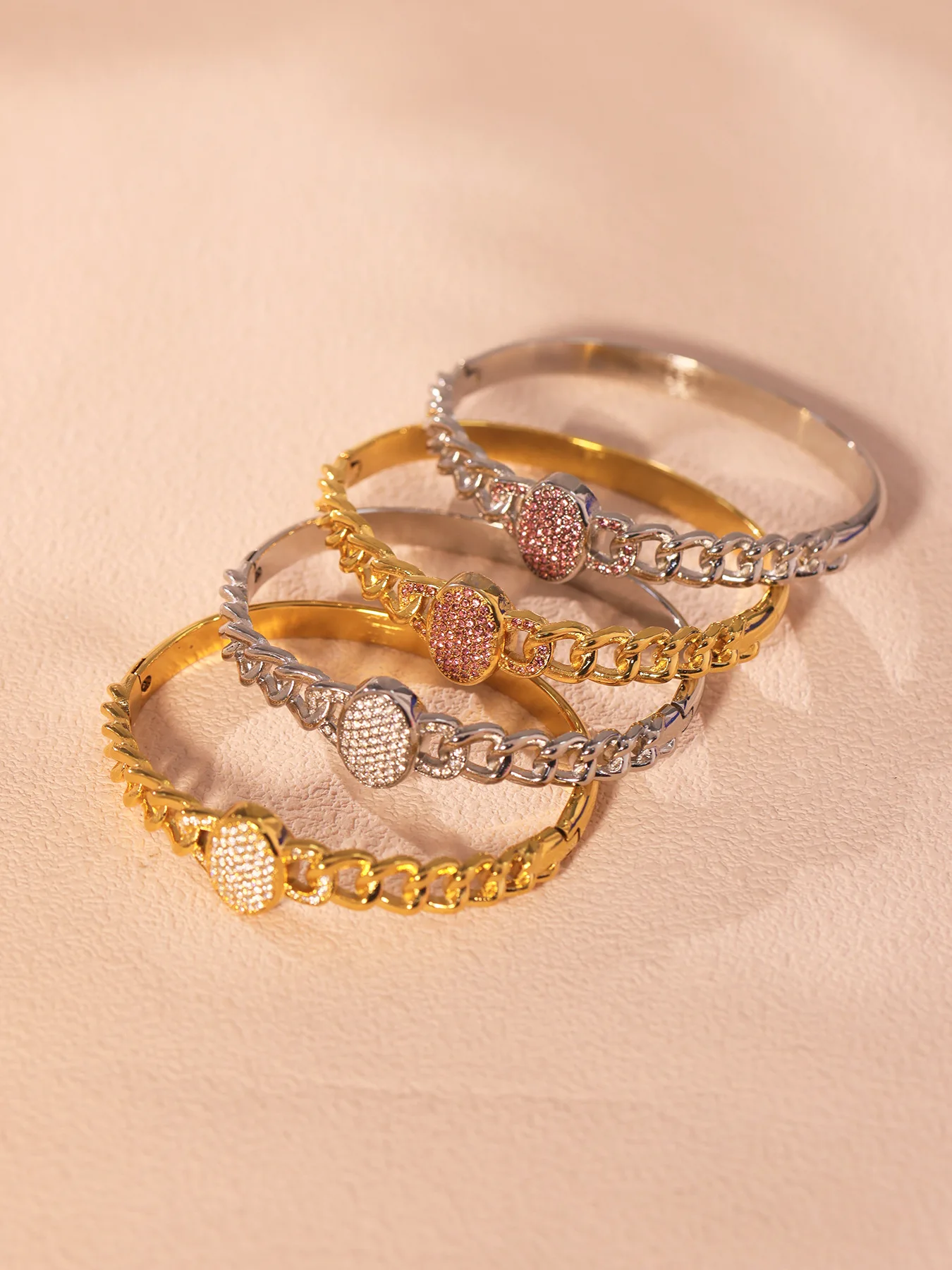Weiß-Rosa Zirkonia Luxus-Armband Hochwertiges Edelstahl 18K Vergoldetes Paar-Armreif Wasserfester Schmuck – Detail 8