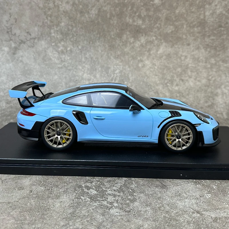 GT Spirit 1:18 FOR Porsche 911 (991.2) GT2 RS Sports car Car