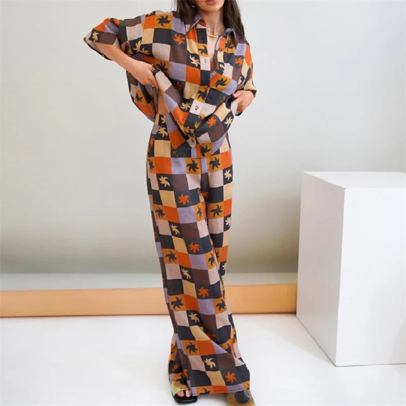 

FUFUCAILLM 2PCS Casual Loose Pant Sets For Women Aesthetic Print Short Sleeve Button-Down Blouse + Long Pants Holiday Outfits