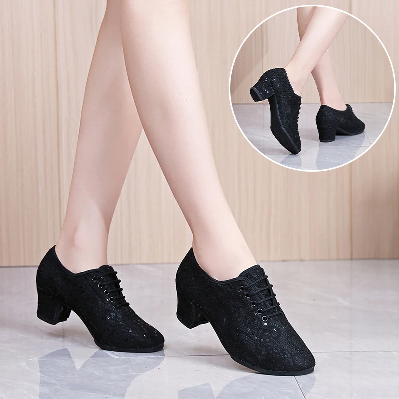 Chaussures Danse Latine Femme étoile Semelle Caoutchouc Talon Moyen 5 Cm - Taille 36 à 42 Neuf Sans Boîte