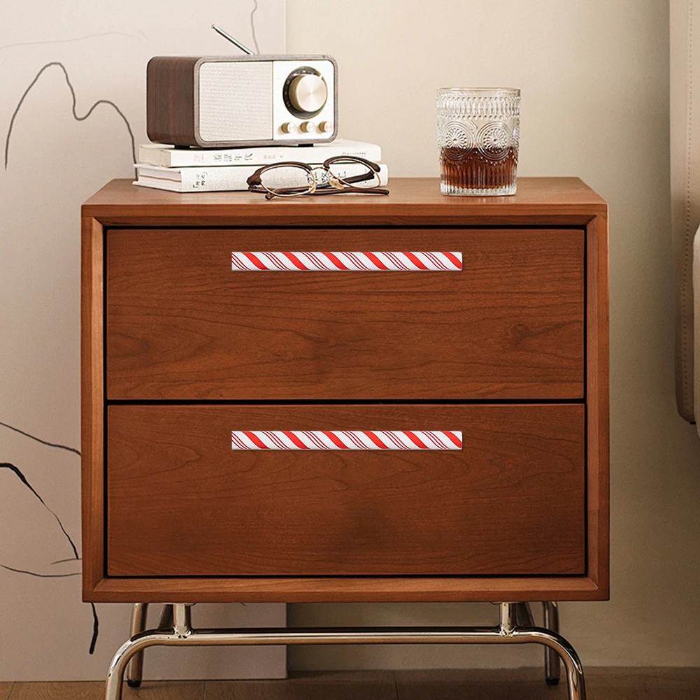 Slide image bee34ef488d846e286e715021bd820a1