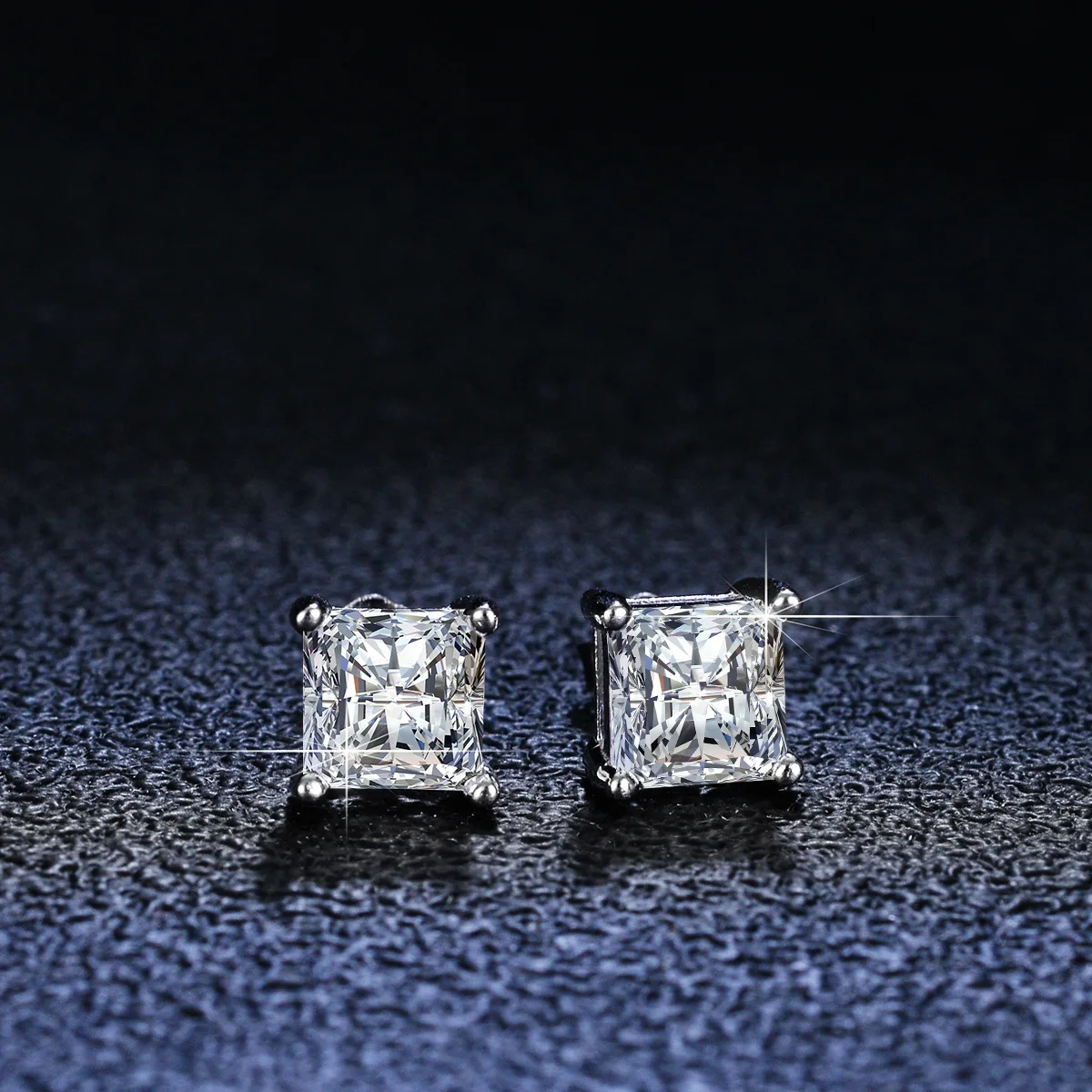 

18K gold D color 1.2 carat moissanite earrings square earrings PT950 white gold diamond VVS1 women's earrings for girlfriend