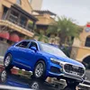 1:32 AUDI Q8 SUV Alloy Car Model Diecast Metal Vehicles Car Model Collection High Simulation Sound and Light Childrens Toys Gift 3