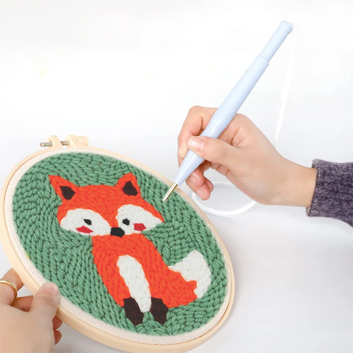 Ruopoty 1 Set Fox Animals Pattern Punch Needle Embroidery Kits Easy To Use Diy Tools Set For Beginners For Rug Hooking Diy Craft