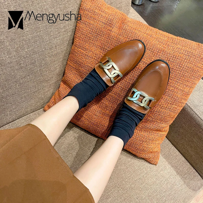 2025 High End Luxury Oxford Shoes Ladies Preppy Leather Sneakers Woman Metal Chain Loafers Big Size 42/43 Plush Cotton Fur Flats women oxford shoes