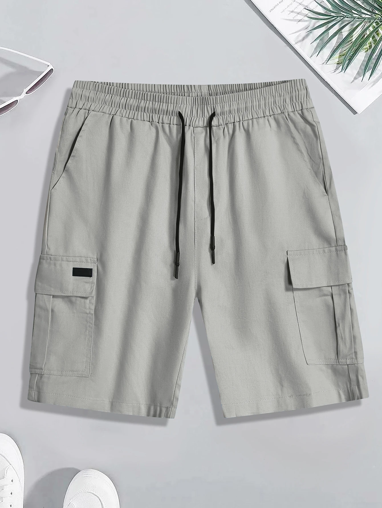 Sommerliche, kurze Herrenhose, modische Arbeitskleidungsshorts, Outdoor-Freizeit-Arbeitshose, Wanderhose, trendiges Lederdesign für Herren – Detail 11