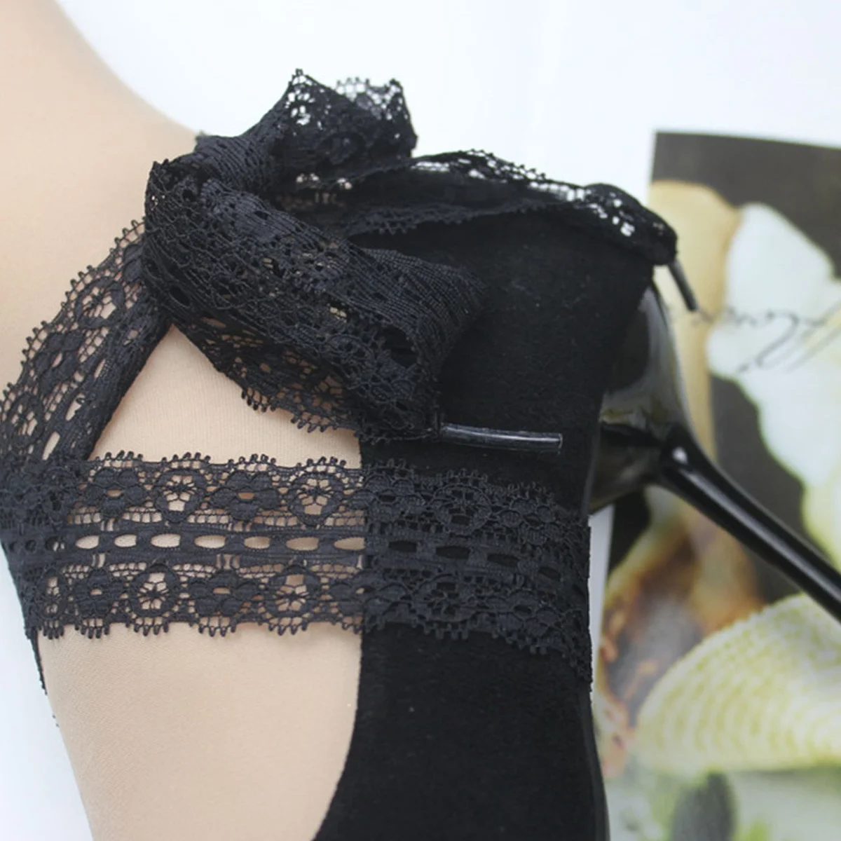 Рисунок 3 - Эластичные шнурки с цветочным узором