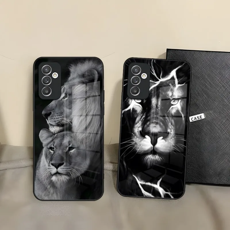 King Of Animals Lion Phone Case Per Samsung A71 54 14 34 A20 A31 A52 A22 A21 A12 A51 A40 A32 A72 A30 A81 Glass Design Back