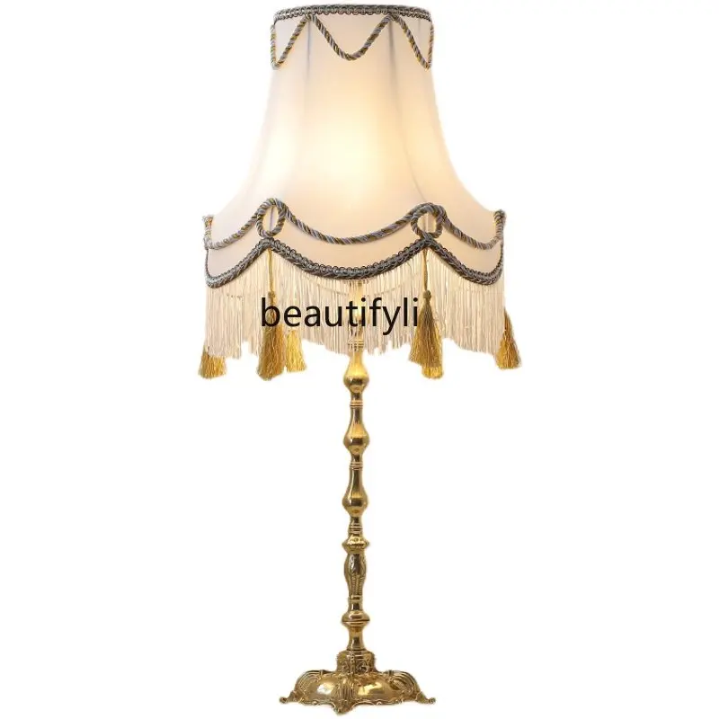 

Tassel French Style Retro Living Room Bedroom Bedside Mid-Ancient Decorative Table Lamp