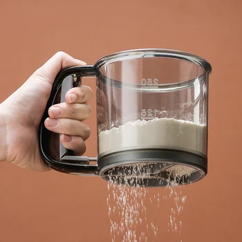 Handheld Flour Sifter 1